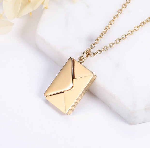 Envelope Necklace - Sp-rona.co.uk